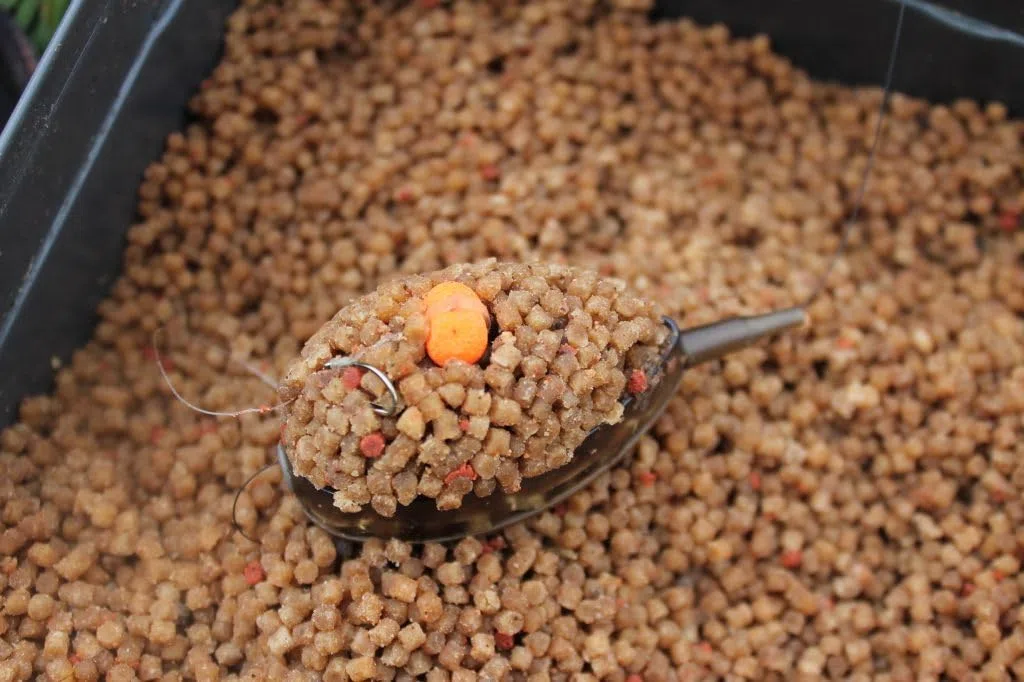 Tandem Baits Winner Set di 10 Weekend Method Feeder Fishing Box Fruit | Soft Pellet 8mm | Micro Pellet 2mm | Diffusion Turbo Dip | Fluo Wafters | Pop Up 8mm | Carpfishing Pesche Pesca Accessori Set Up