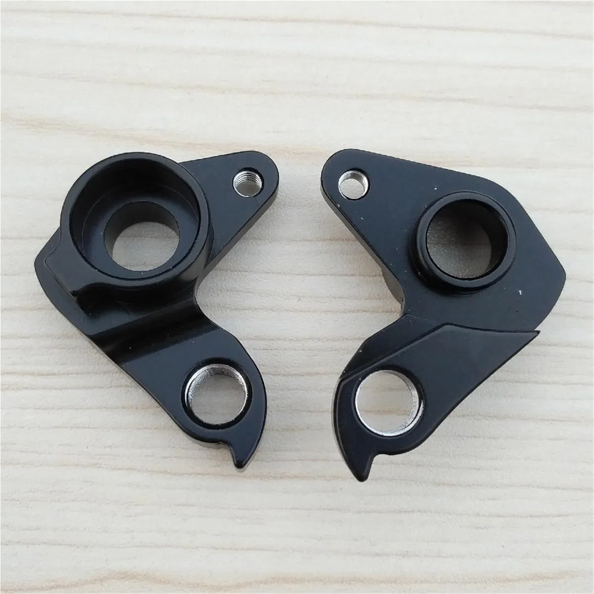 1 pz Carbonio Bicicletta Cambio Mech Deragliatore Forcellino Dropout for Dengfu M06 EPS Mountain 29er 27.5 Boost Telaio Full Suspension 148*12