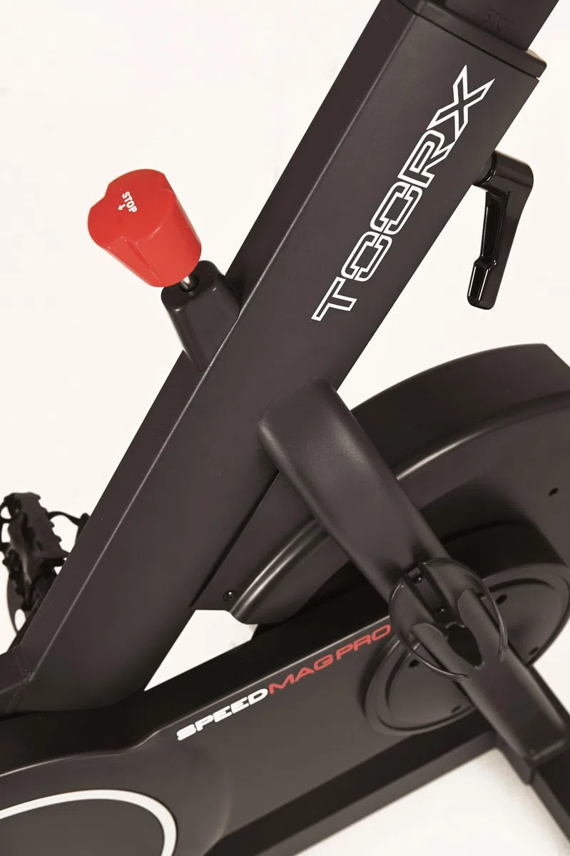 Toorx SRX-SPEED-MAG-PRO [Spin Bike Magnetica Professionale Volano 20kg Indoor Cycle Spinning App Ready 3.0] Cyclette Spinning Cardio Fitness con Resistenza 24 Livelli LCD Watt RPM Kinomap Zwift