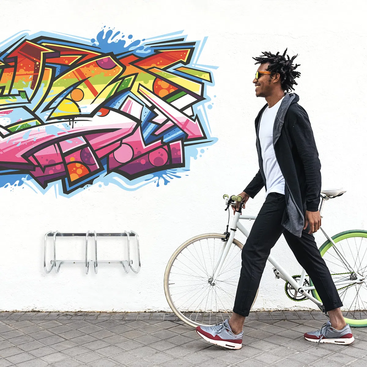 Relaxdays Stand Portabici per 3 Biciclette, Montaggio alla Parete e al Pavimento, Misure HxLxP: 26 x 73 x 32 cm, Argento