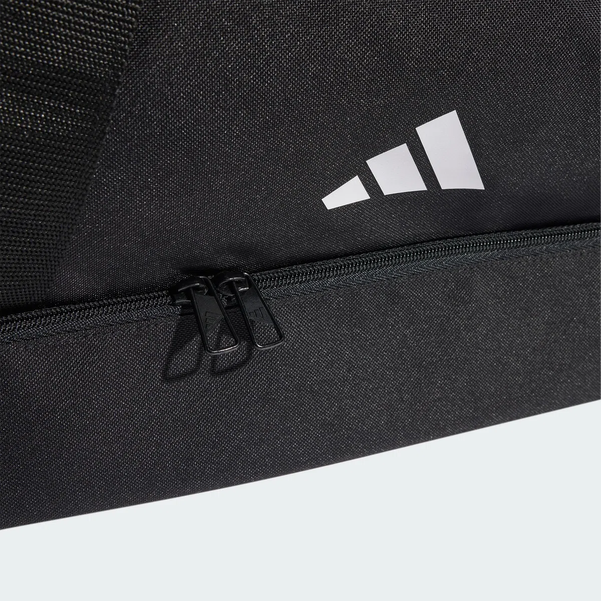adidas Unisex Borsone DNA Mercedes AMG Petronas Formula 1 Team