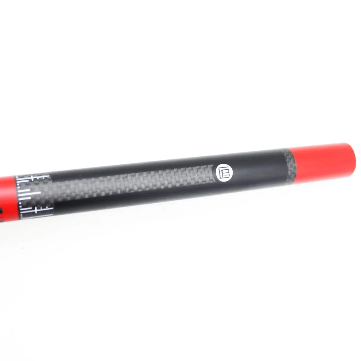 Manubrio Mtb 31,8 mm Ultralight Full Carbon Fiber Mtb. Manubrio Bike Flat o Rise 600 620 640 660 680 700 720 740 760 Manubrio a forma di rondine Manubrio Mtb Carbonio (Color : Flat 31.8x600)