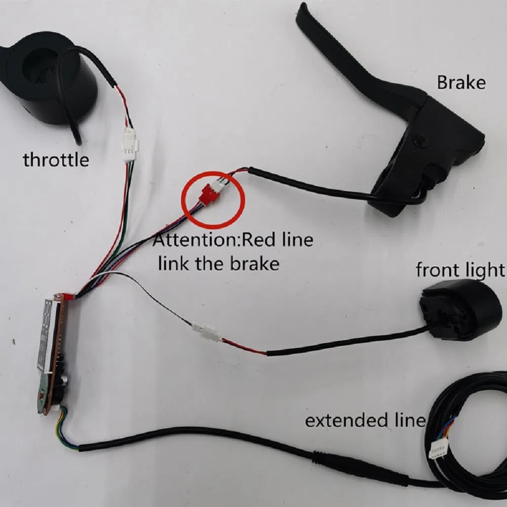 Centralina Monopattino Elettrico Kit Controller Scooter 36V 350W Controller Senza spazzole Cruscotto Acceleratore Scooter Parti di Ricambio for Bici elettriche Brushless Motor Controller(C)