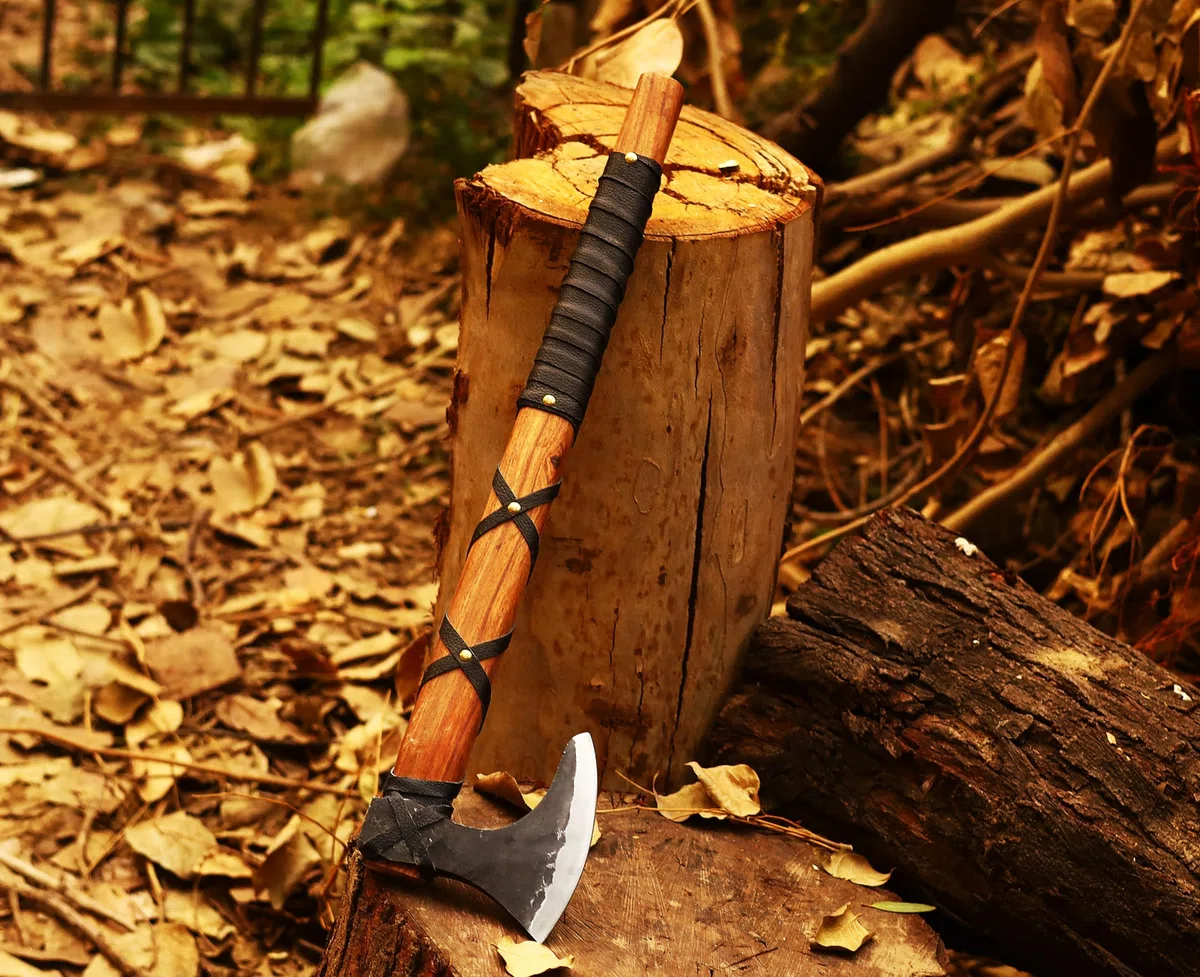 Ascia vichinga fatta a mano, caccia, attività all'aperto, campeggio, sopravvivenza, ascia, ascia norse, 1095, acciaio al carbonio, palissandro, manico, anniversario, compleanno, Natale, idea regalo