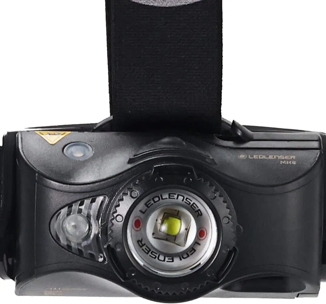 Ledlenser MH8 Lampada Frontale Ricaricabile, 600lm, Portata 200m, RGB | Doppia alimentazione, messa a fuoco regolabile, autonomia fino a 60h, IP54, 139g, ideale per pesca, campeggio ed escursioni