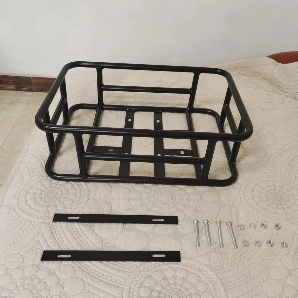 Headerbs Cestino Posteriore per Bici Elettrica Cestino Portabici Posteriore in Ferro 46 X 32 X 15 Cm Grande capacità Facile Installazione per Consegne Pendolarismo Corse di Spesa e Uso Quotidiano