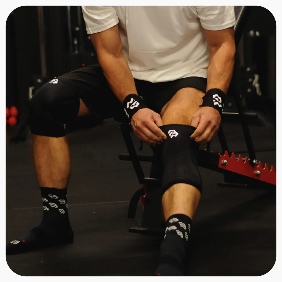 BLOR Ginocchiere 2.0 Black 5 | 7mm Ideali Per Powerlifting In Neopreme | Unisex A Compressione | Sollevamento Pesi | Ottime Per Bodybuilding E Crosstraining (5MM, M)