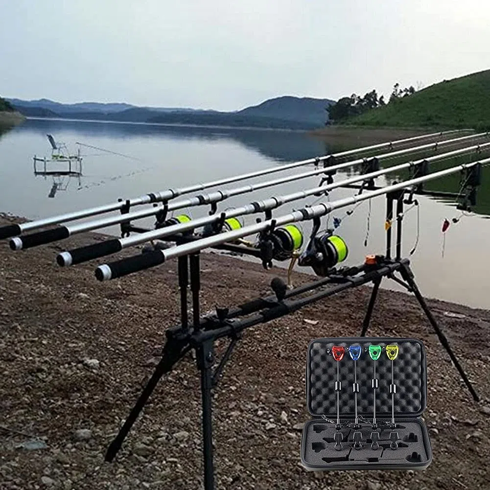 4pcs Allarme da Pesca Allarme Swinger LED Indicatore Illuminato Carpa Swingers Swingers Glassing Bobine 4 Colori Carpa Accessorio Strumenti di Pesca in Custodia zippata