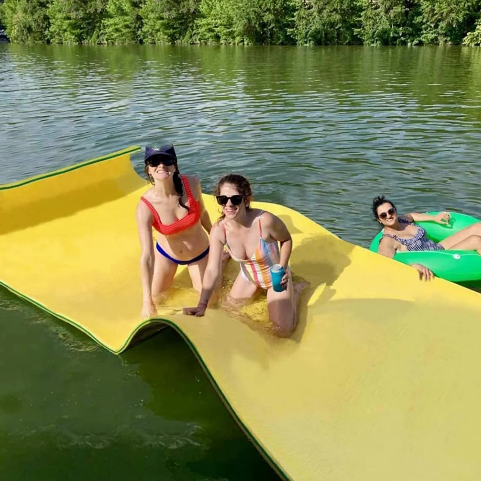 Tappeto Galleggiante- Materassino Galleggiante Antistrappo XPE, Tappetino Galleggiante Portatile Acquatico Arrotolabile per Piscina, Lago E Barca