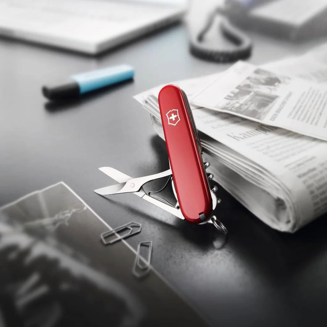 Victorinox, coltellino svizzero Compact (15 funzioni, forbici, gancio multiuso)