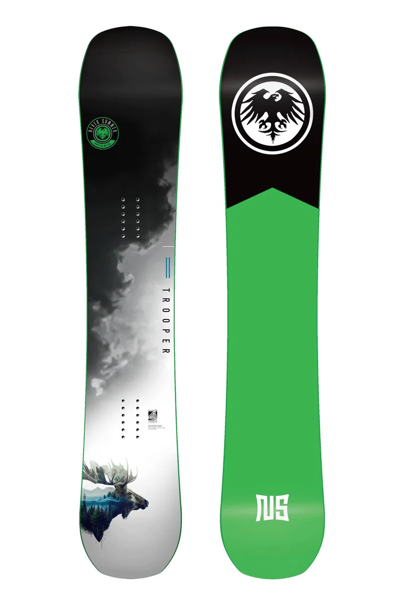 Never Summer Trooper Triple Camber Hybrid - Snowboard All-Mountain da uomo
