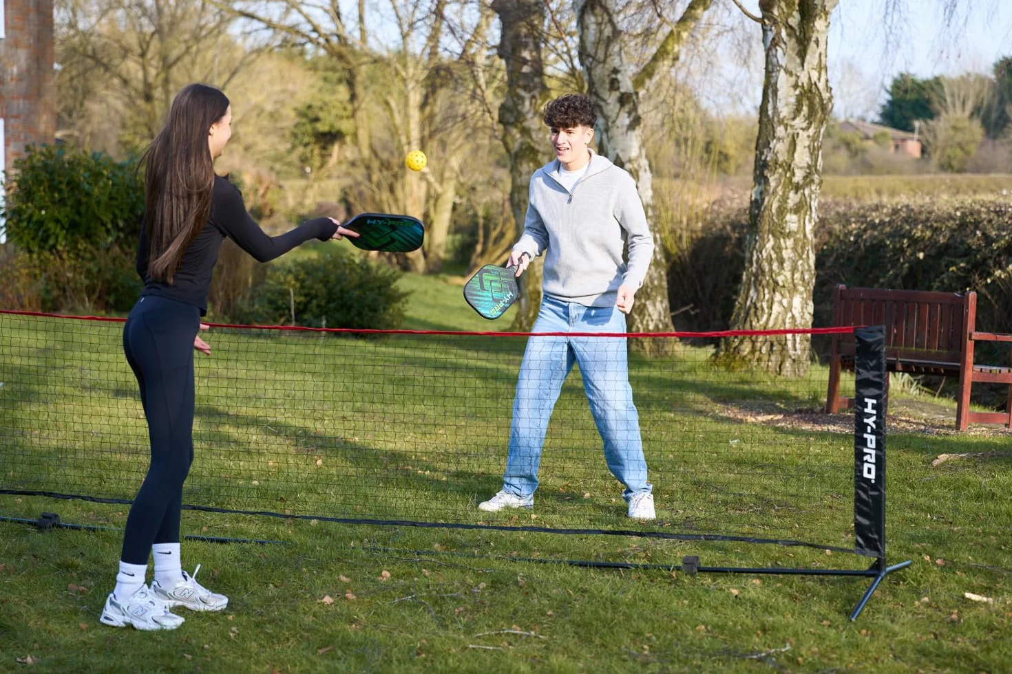 Hy-Pro Rete regolabile in altezza – altezza 3 m/4 m, facile da montare, leggera, borsa per il trasporto, rete sportiva ideale per bambini e adulti, badminton, tennis, pickleball, pallavolo