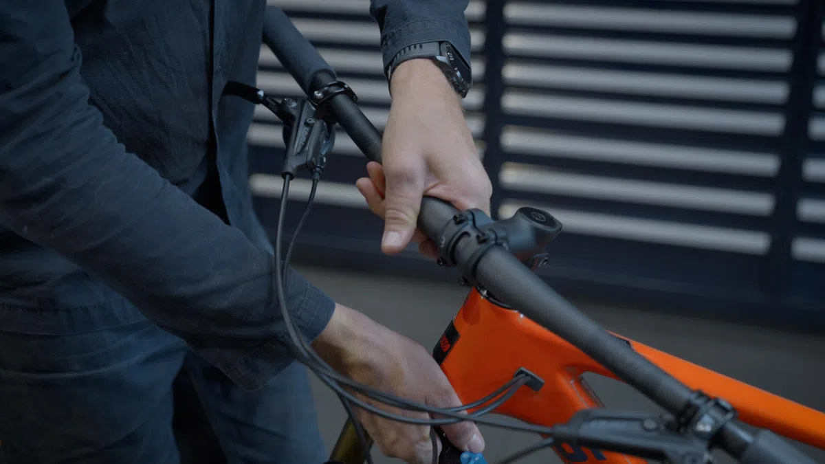 BBB Cycling RoadForce II Attacco manubrio | Per tutti i tipi di bici con manubrio Ø 31,8 mm | Diametro tubo forcella 28,6 mm | Leggero e resistente | BHS-08