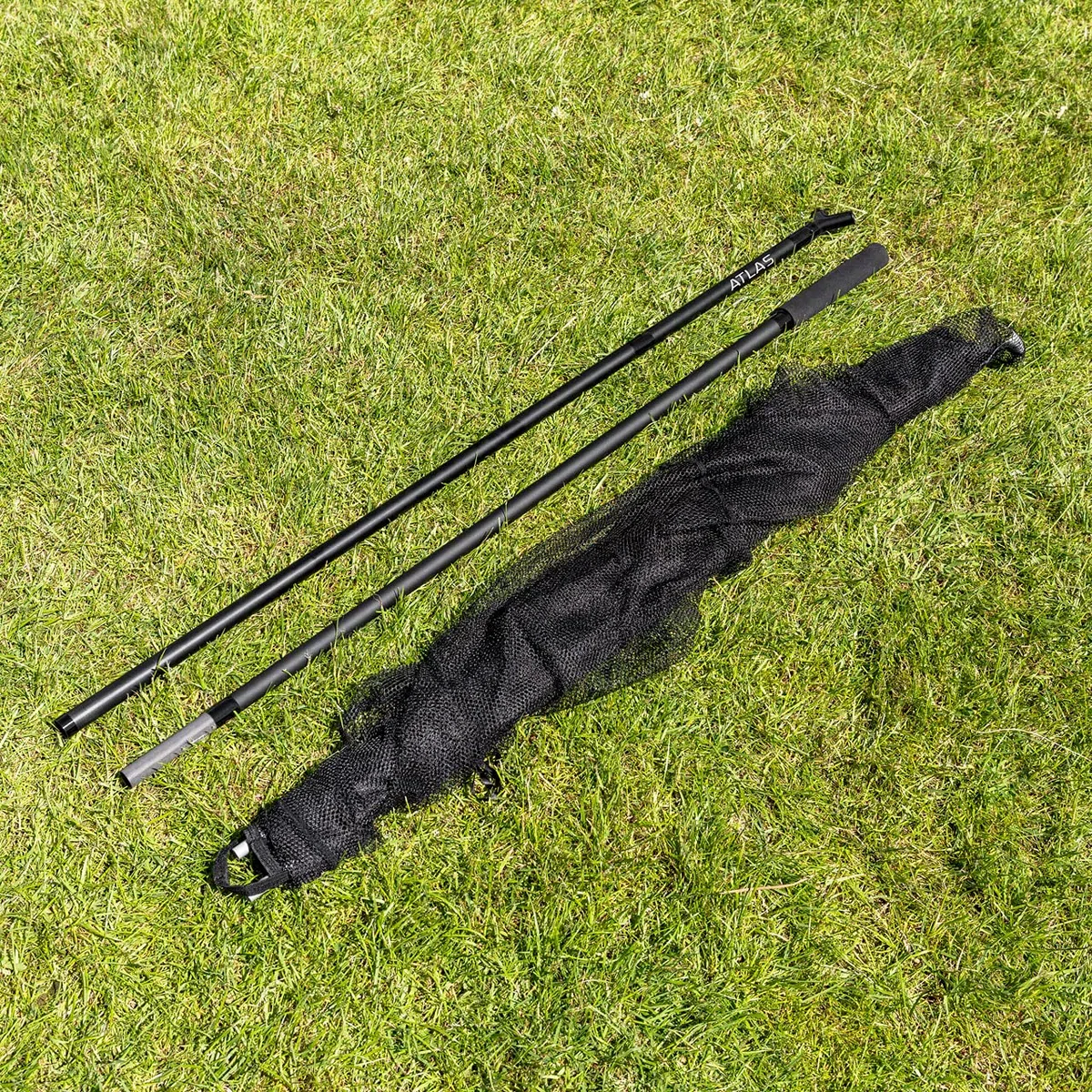 ATLAS Retino Da Pesca 107cm - Pieghevole | A Due Pezzi | Rete Con Manico In Carbonio | Guadino In Due Parti | Accessori Per Carpe | Attrezzatura Per Pescare