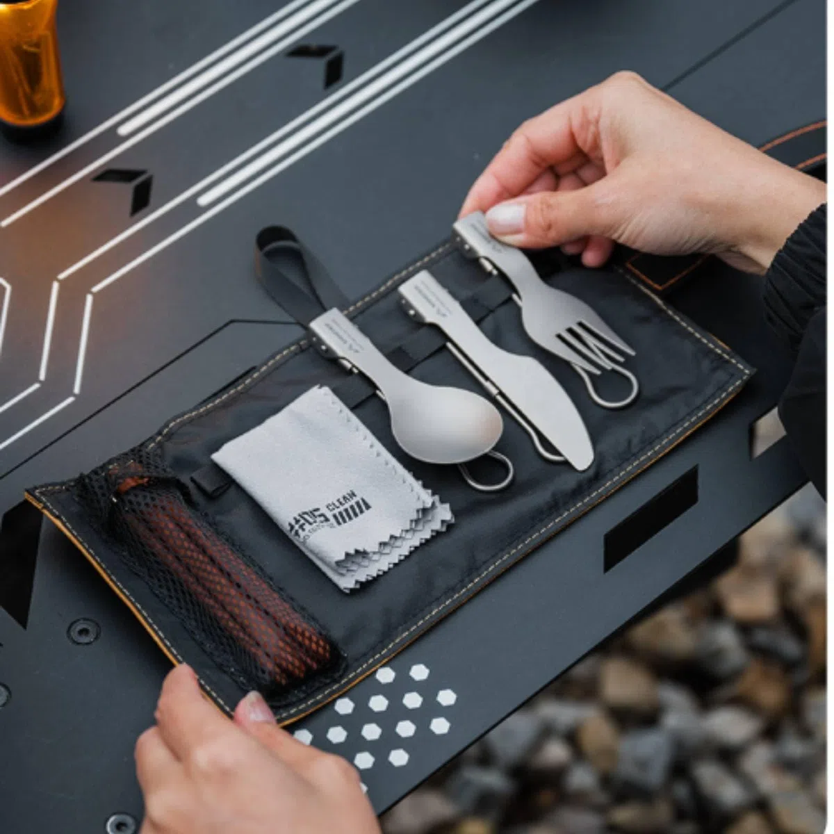 Set di Posate Pieghevoli con Custodia Pieghevole Kit di Utensili da con Astuccio Compatto Set Posate Custodia per Viaggiatori