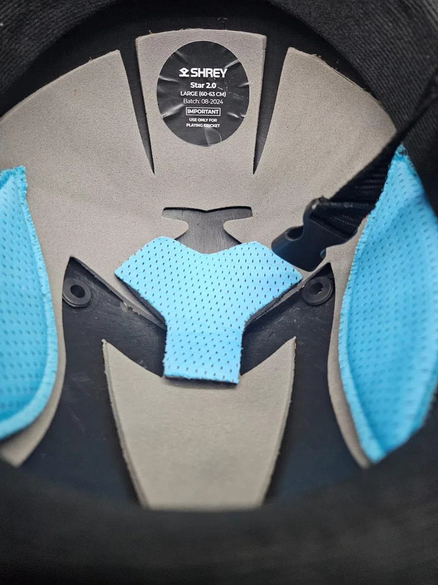 Shrey Casco da cricket Star Steel 2.0 con griglia regolabile, leggero e resistente, per adulti, ragazzi, ragazzi