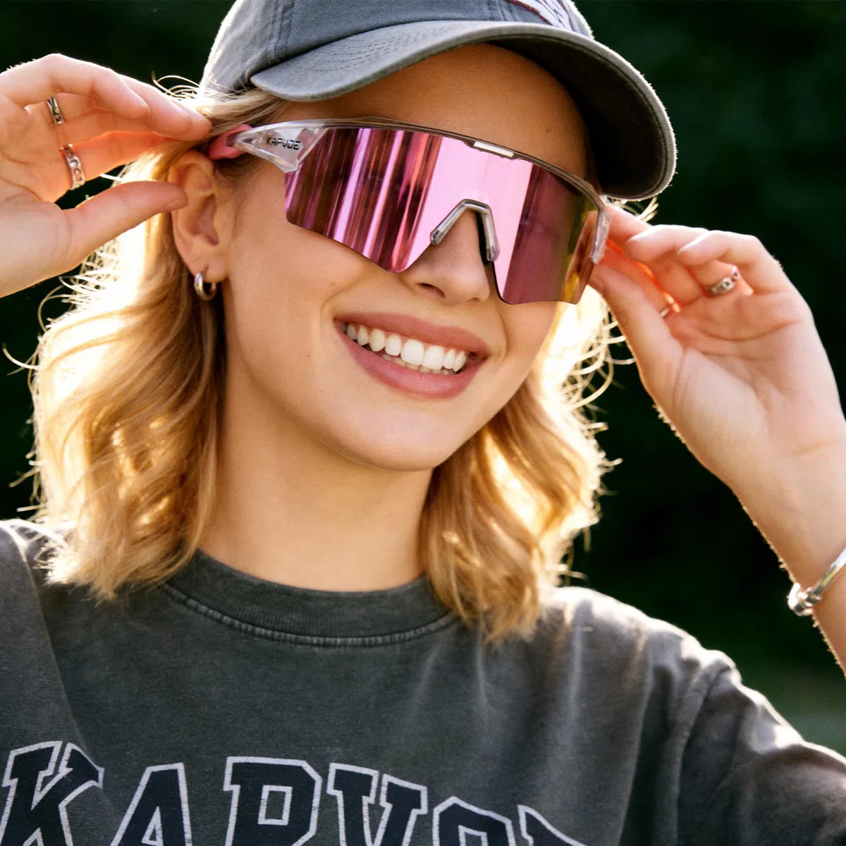 KAPVOE Occhiali da Ciclismo 2 Lenti X-VYSN UV400 Uomo Donna K198 | 2 lenti intercambiabili, alto contrasto X-VYSN, UV400, aste flessibili con anima metallica