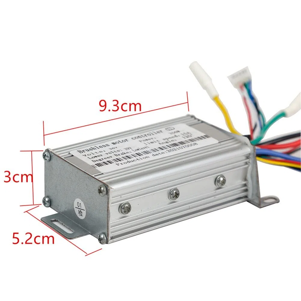 Centralina Monopattino Elettrico Kit Controller Scooter 36V 350W Controller Senza spazzole Cruscotto Acceleratore Scooter Parti di Ricambio for Bici elettriche Brushless Motor Controller(C)