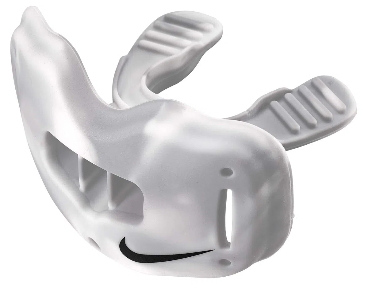 Nike Alpha Lip Protector - Paradenti da calcio, colore: Bianco | Nero
