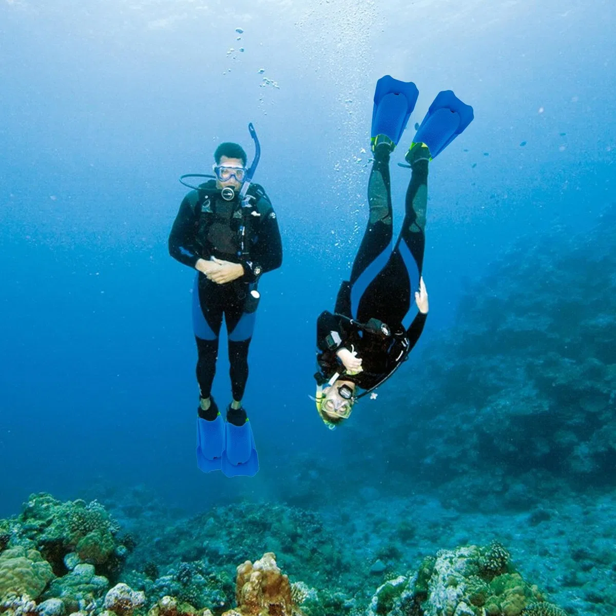 Pinne da nuoto in silicone, con tacco aperto, corte, portatili, da viaggio, per donne, principianti, piscina, spiaggia, mare, immersioni, snorkeling, nuoto, allenamento