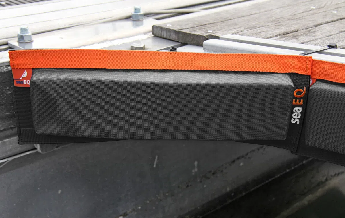 Parabordi per banchina, parabordo per pontile DF 40/10 nero