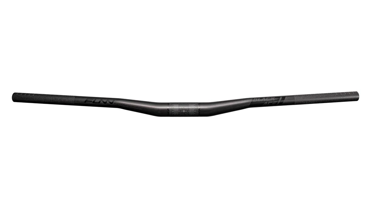 Funn Black Ace Manubrio Riser in Fibra di Carbonio UD con Morsetto 31.8mm e Larghezza 785mm - Manubrio per Mountain Bike/BMX Bike (Rialzo di 15 mm)