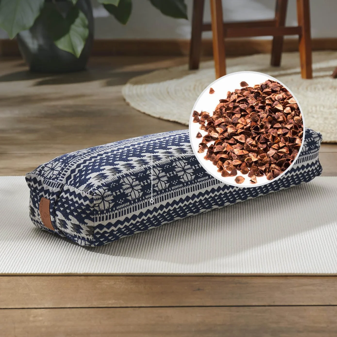 eckiges Yoga Bolster » paravati « con Bio di grano saraceno Shell (KBA)Lunghezza ca 67 cm & diametro ca 13 cm – Ideale come cuscino per YogaZafu Cuscinocuscino da meditazionemeditiations