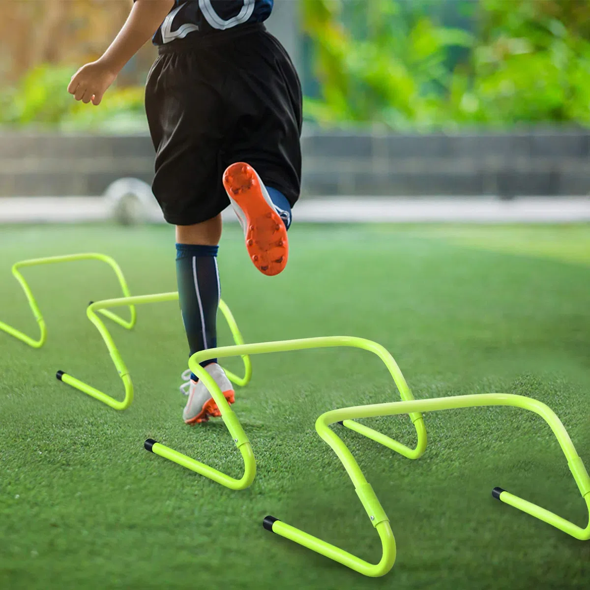 LZQ Set di 6 ostacoli di coordinazione da calcio, ostacoli da allenamento regolabili in altezza