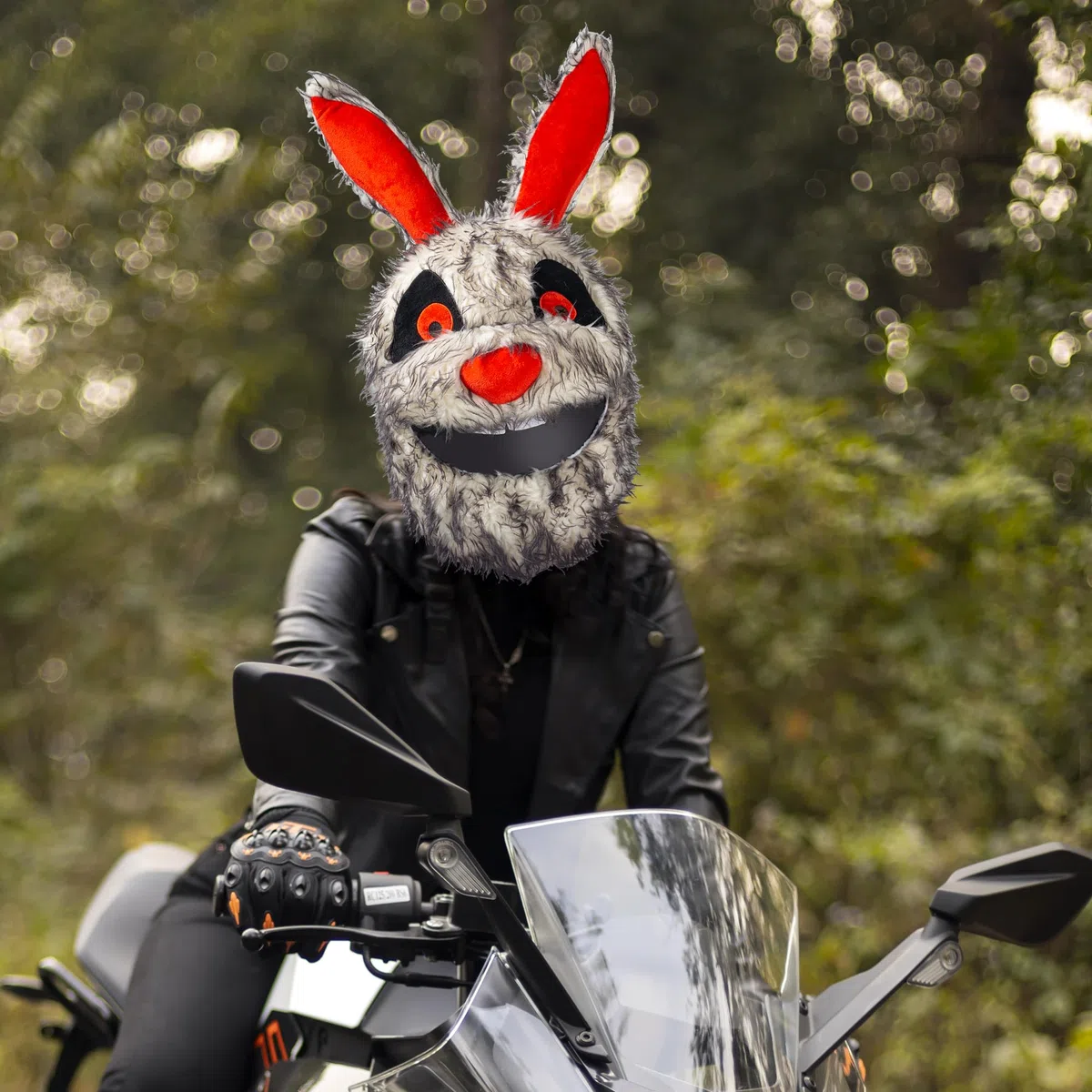 Copri casco da moto, decorazione divertente per casco, giri divertenti e regali (animali di peluche, coniglio pazzo)