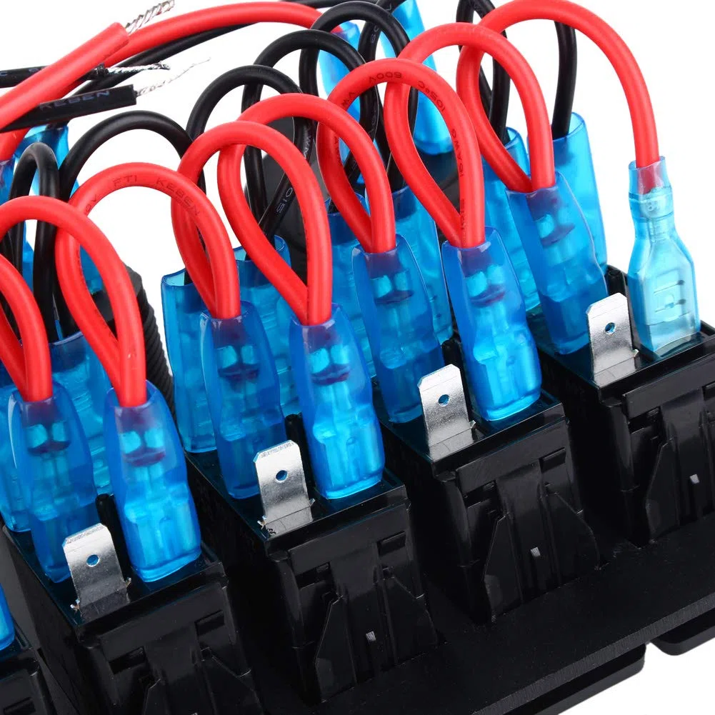 Pannello Interruttori Auto - Alluminio, Impermeabile | Pre-cablato, Installazione Orizzontale/Verticale, Sistemi 12V/24V