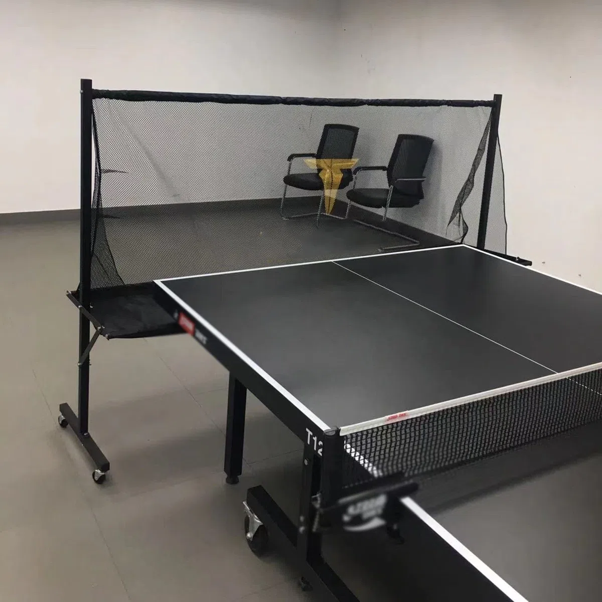 Rete di cattura robot da ping pong, strumento di allenamento per adulti e bambini per esercizi con più palline, attrezzatura per la raccolta del riciclo di ping pong per la pratica del servizio all'ap