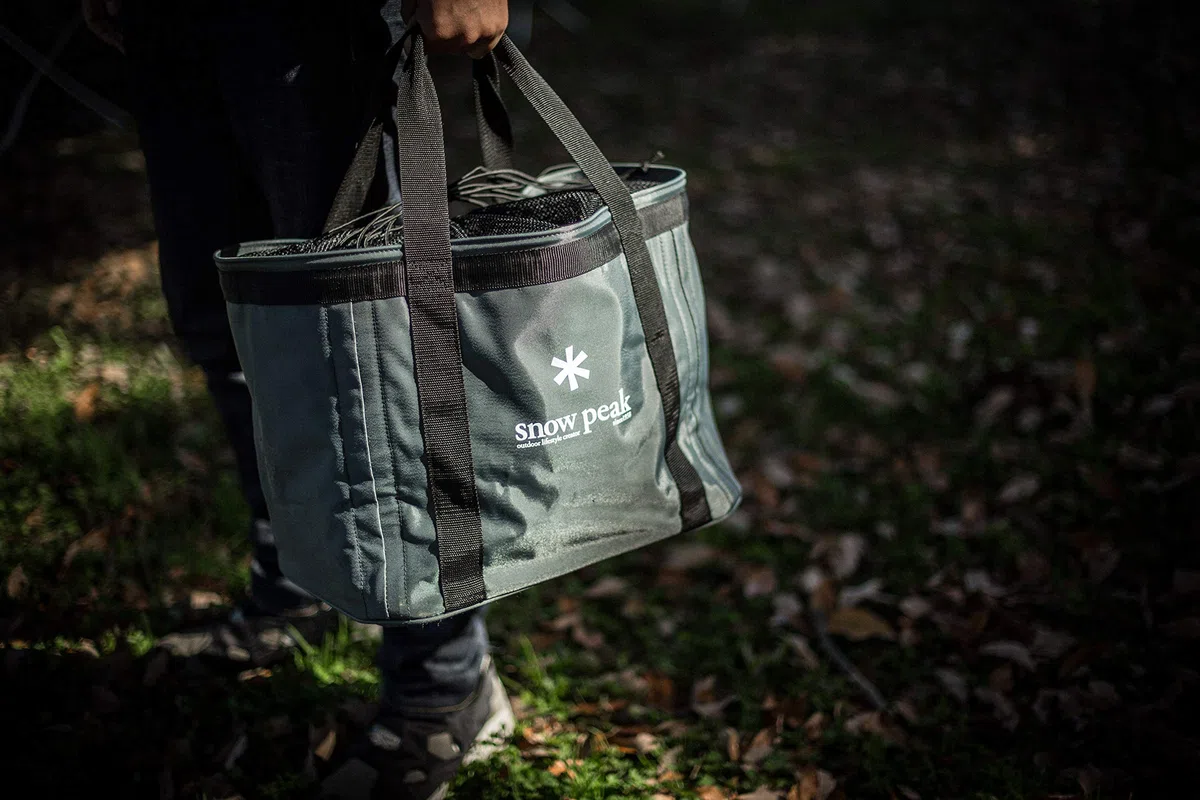 Snow Peak UG-080, Custodia Multiuso, in Nylon, Contenitore per Ingranaggi, Prodotto da Campeggio, progettata in Giappone, Garanzia a Vita Unisex-Adulto, Grigio, 31 x 27 x 38cm