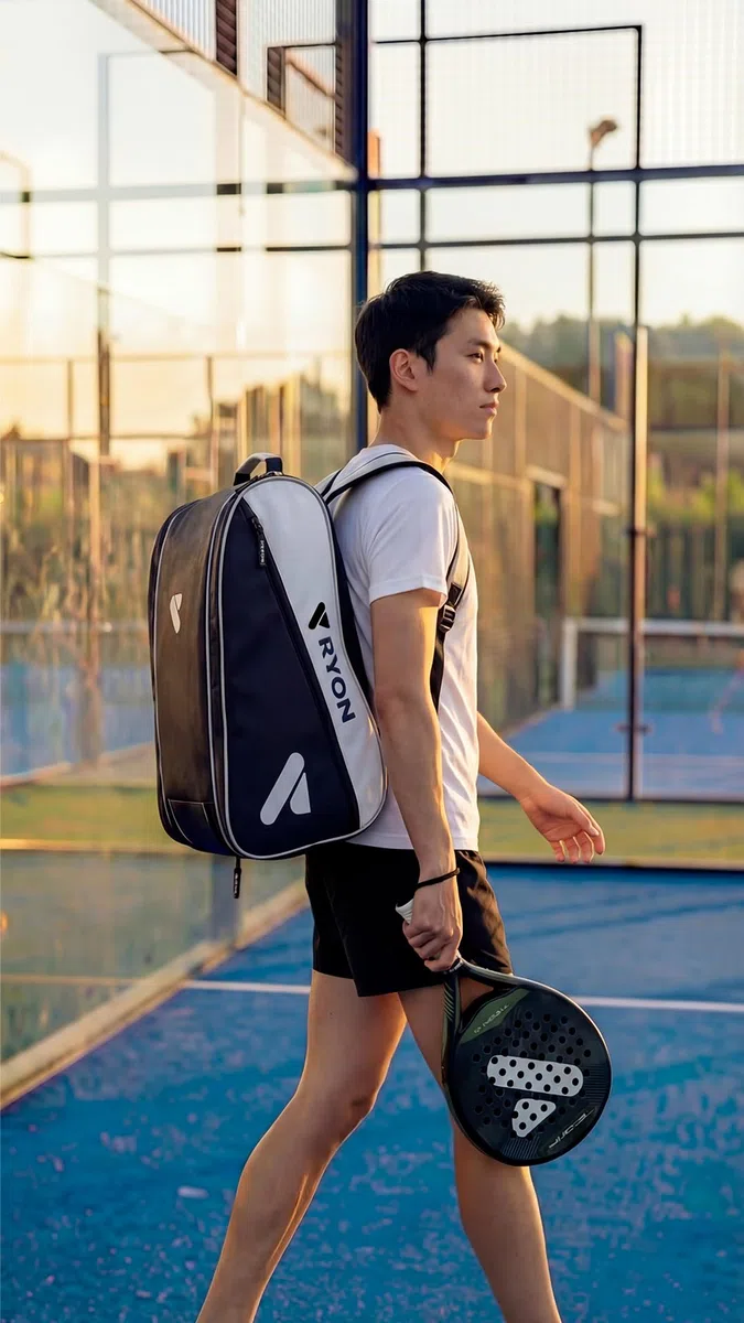 RYON Borsa Padel con Scomparti Termici, Porta Racchette, Utilizzabile anche come Zaino da Trekking