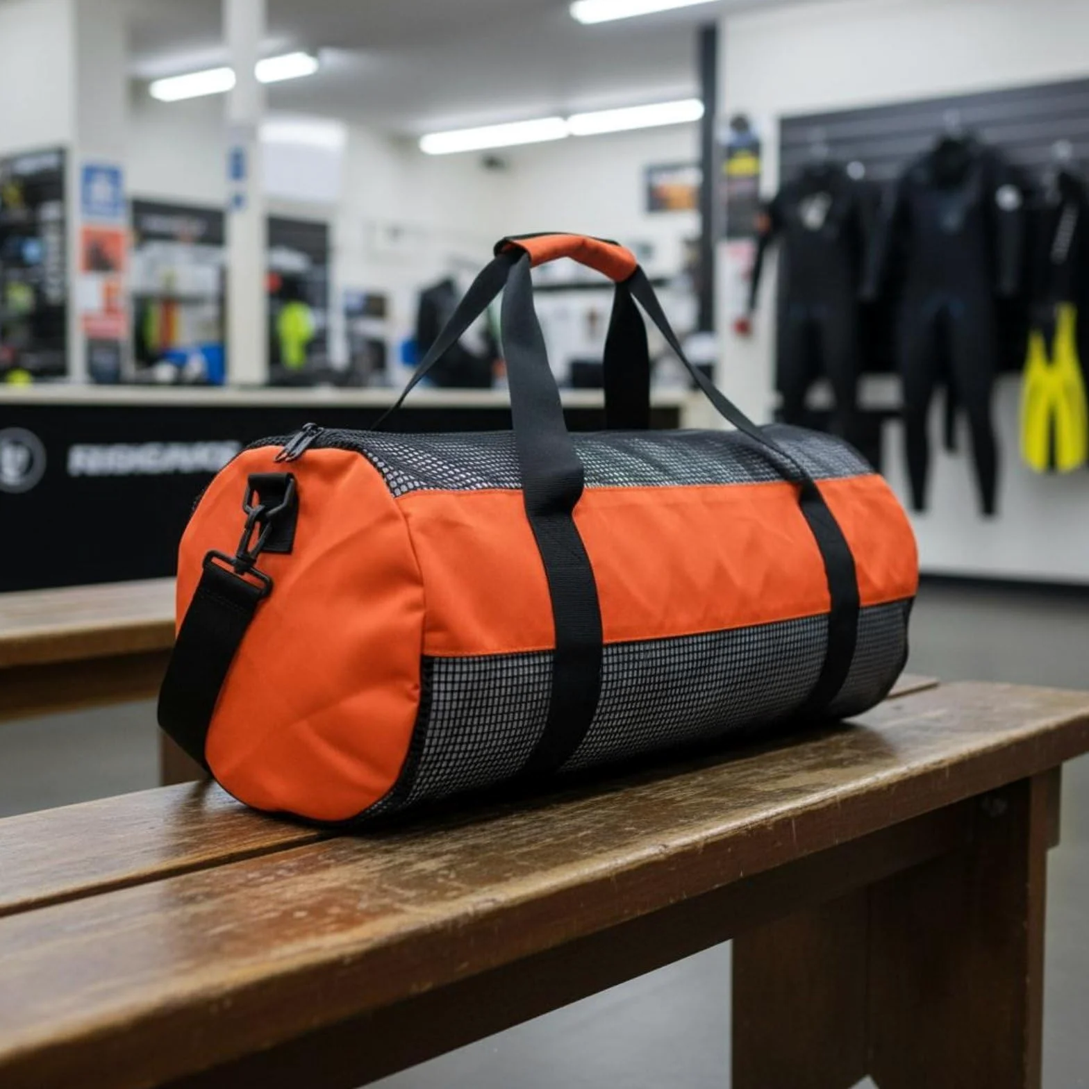 Mesh Duffel Bag Borsa Subacquea Borsa Attrezzatura Sacca Sportiva con Organizzazione Capiente E Trasporto Comodo Adatta per Immersioni Nuoto Barca Spiaggia Piscina
