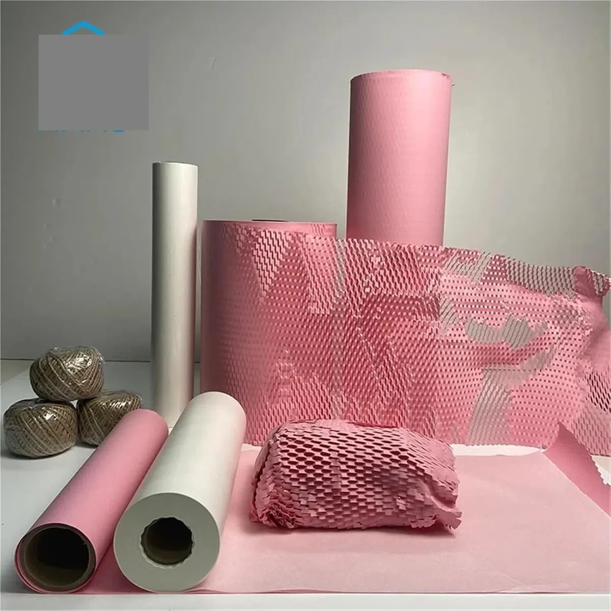 Alternativa al pluriball, Rotolo di carta da imballaggio a nido d'ape varie dimensioni(Pink19.6inchx32.8ft)